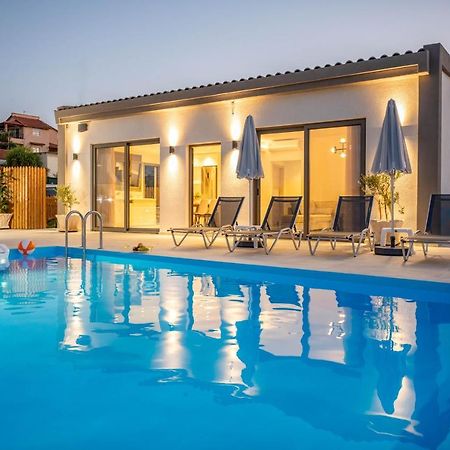 Halaro Villa Gerani Chanion エクステリア 写真